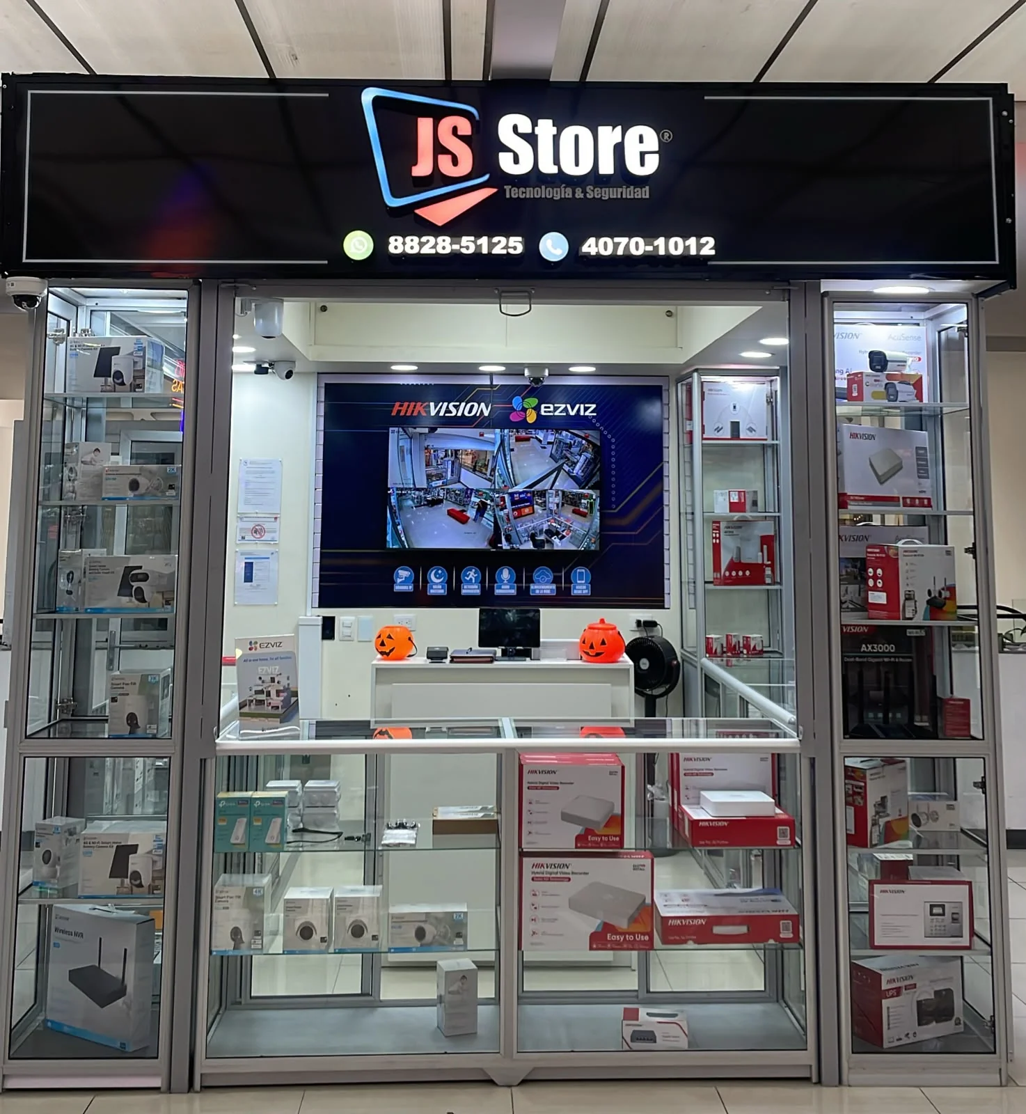 Fachada de JS Store Mall San Pedro